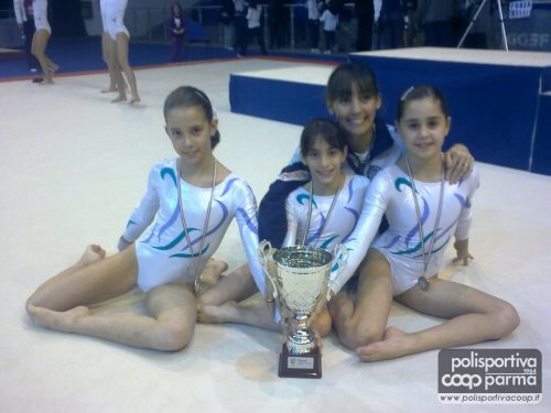 Vice campionesse italiane Campionato Categoria C2.<br />
Da sinistra Alessia Orsatti, Aurora Dardi, Aurora Cocconcelli.<br />
Allenatrice Mariana Jorge