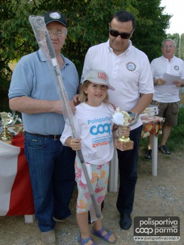 Giulia premiata dal pres. FIPSAS sig. Gabriele Gattara